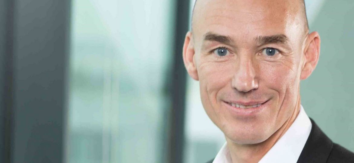 Peter_Hiekmann_VP-Sales_finAPI_2