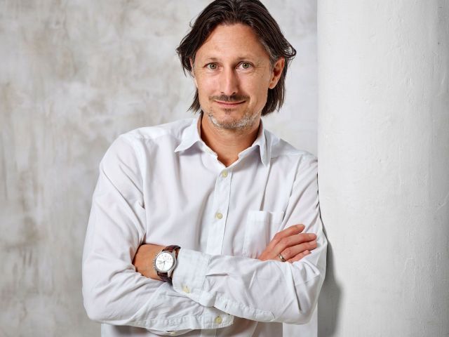 CEO-Holger_G_Weiss_close-print_midsize (2)